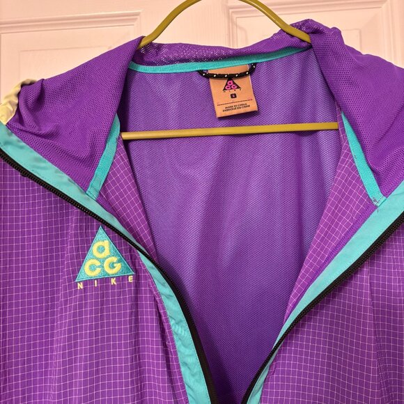Nike ACG Windbreaker - Picture 3 of 7